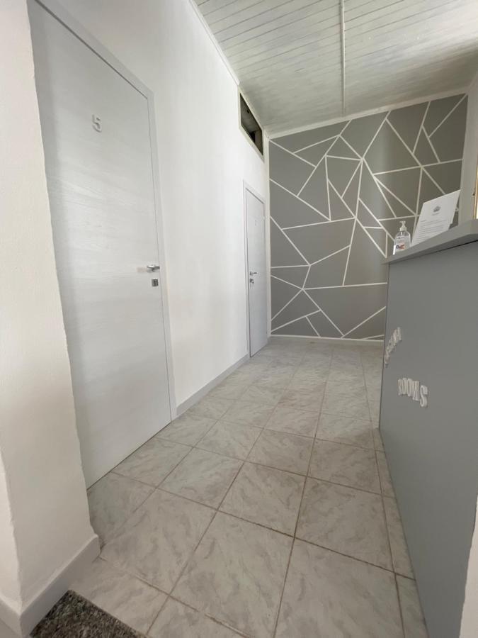 أفولا B&B Regina Rooms المظهر الخارجي الصورة