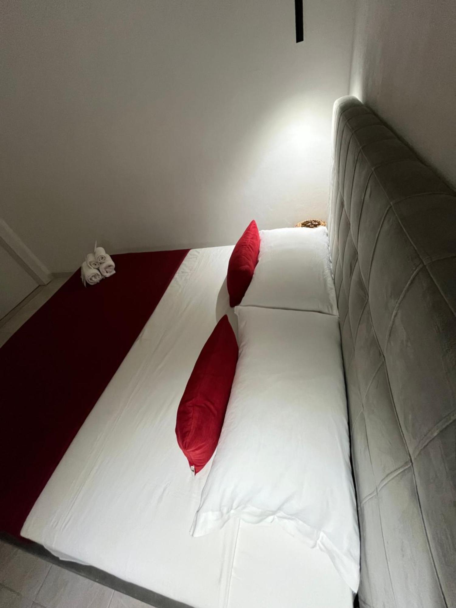 أفولا B&B Regina Rooms المظهر الخارجي الصورة