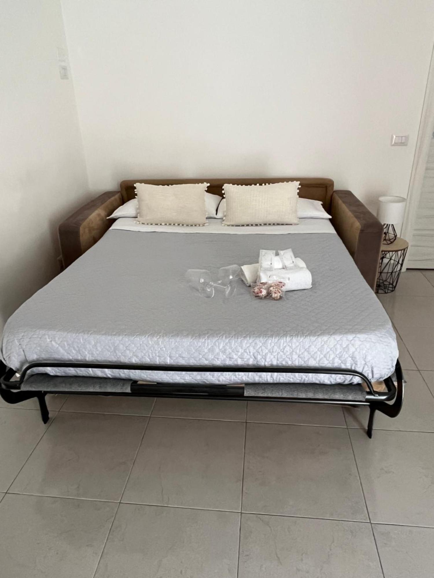 أفولا B&B Regina Rooms المظهر الخارجي الصورة