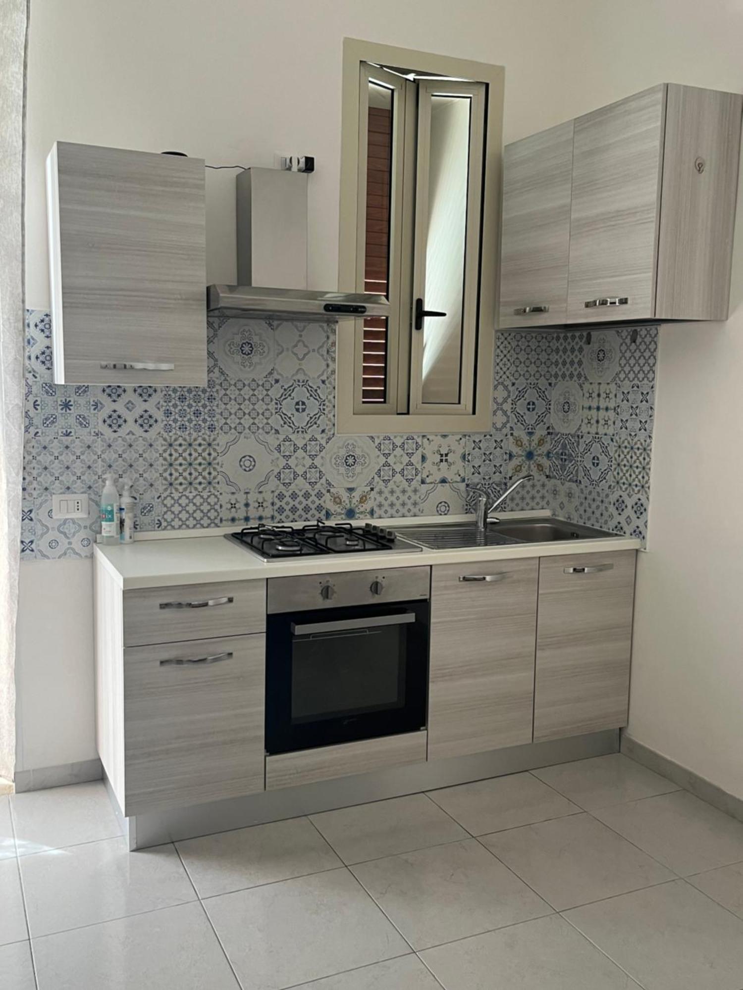 أفولا B&B Regina Rooms الغرفة الصورة