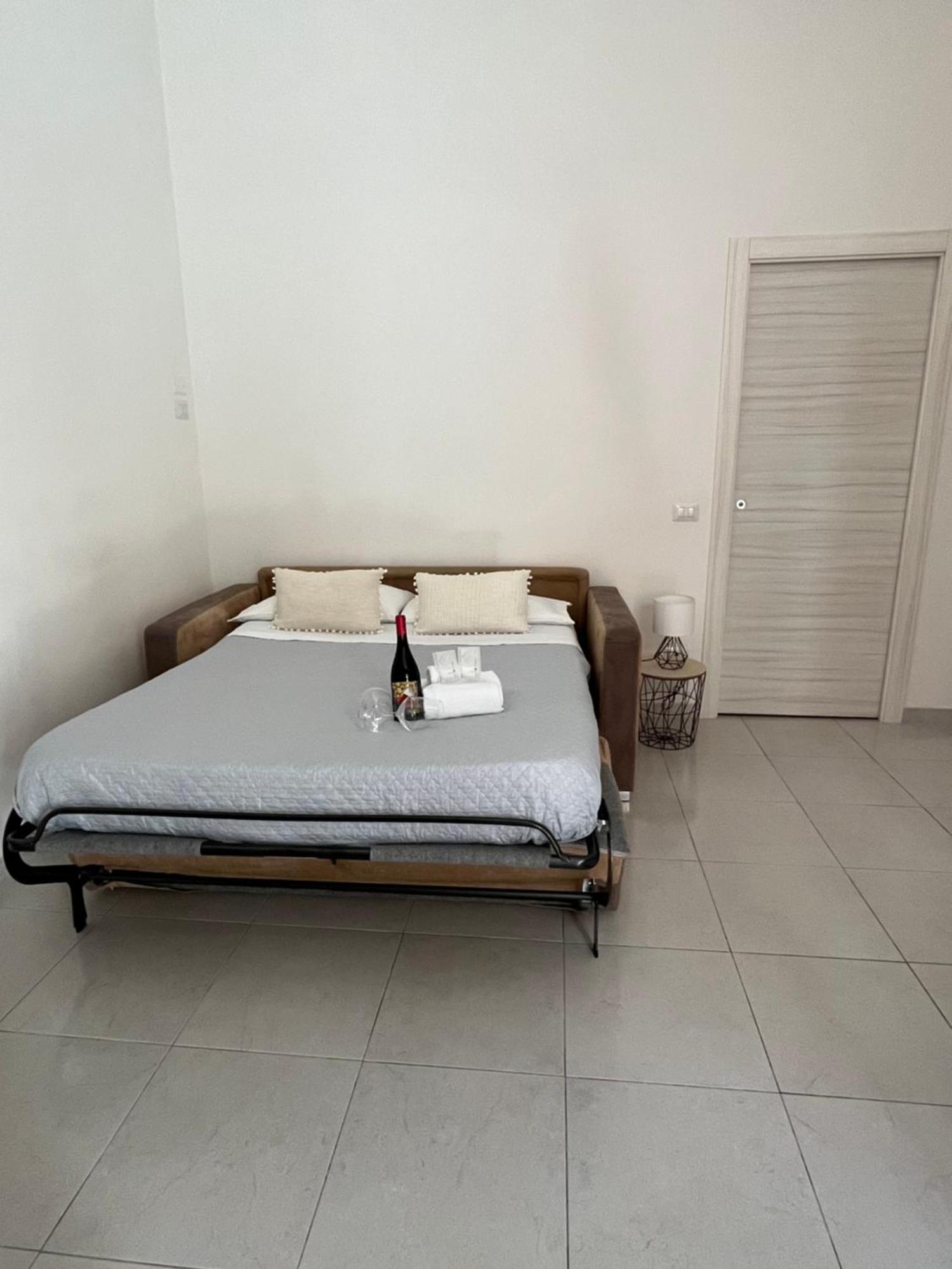 أفولا B&B Regina Rooms المظهر الخارجي الصورة
